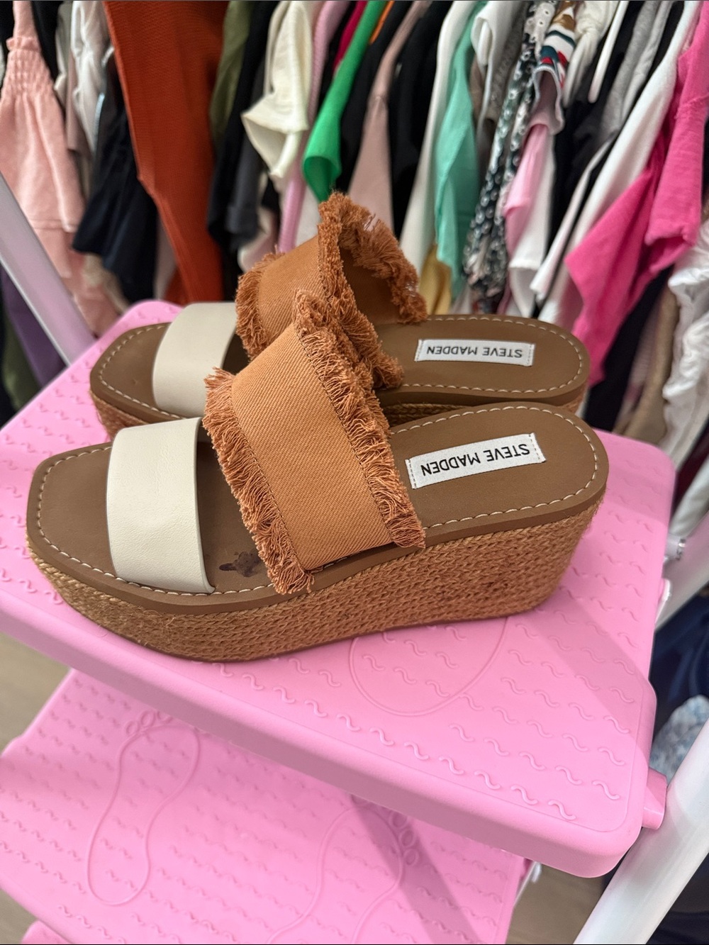 Steve Madden Tan and Cream Raffia Wedge Slides